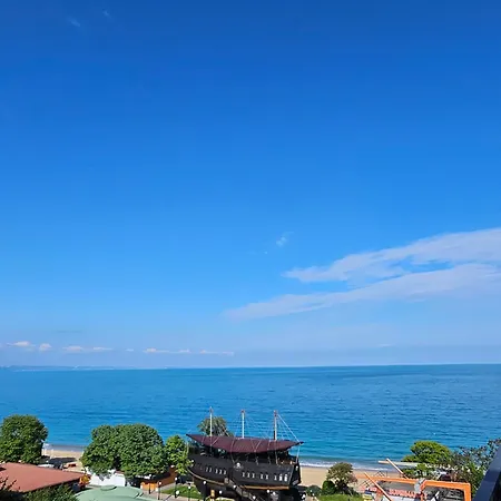 превъзходен къщата на мечтите-златни пясъци на първа линия Апартаменты *